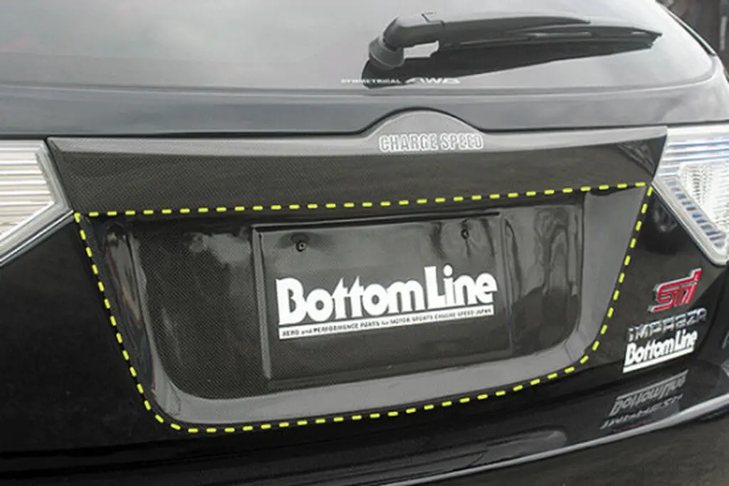 Cs979lpwc - Charge Speed 2008-2014 Subaru Impreza/ Wrx 5Dr. Gr-B Hatchback Carbon Bottom License Plate Cowl For Oem Hatch 1