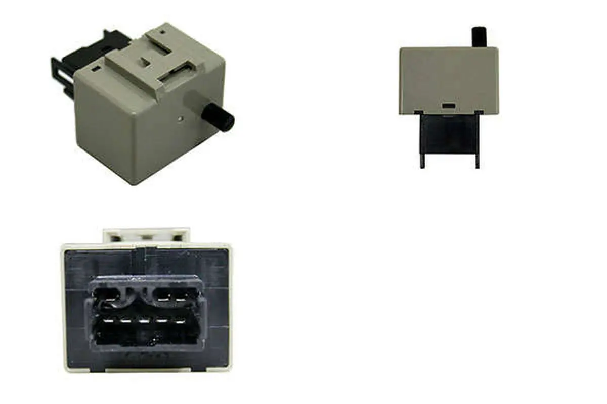 Cs9735relay - Charge Speed Jdm Spec Subaru Haifura Prevention 8-Pin Ic Blinker Relay 1