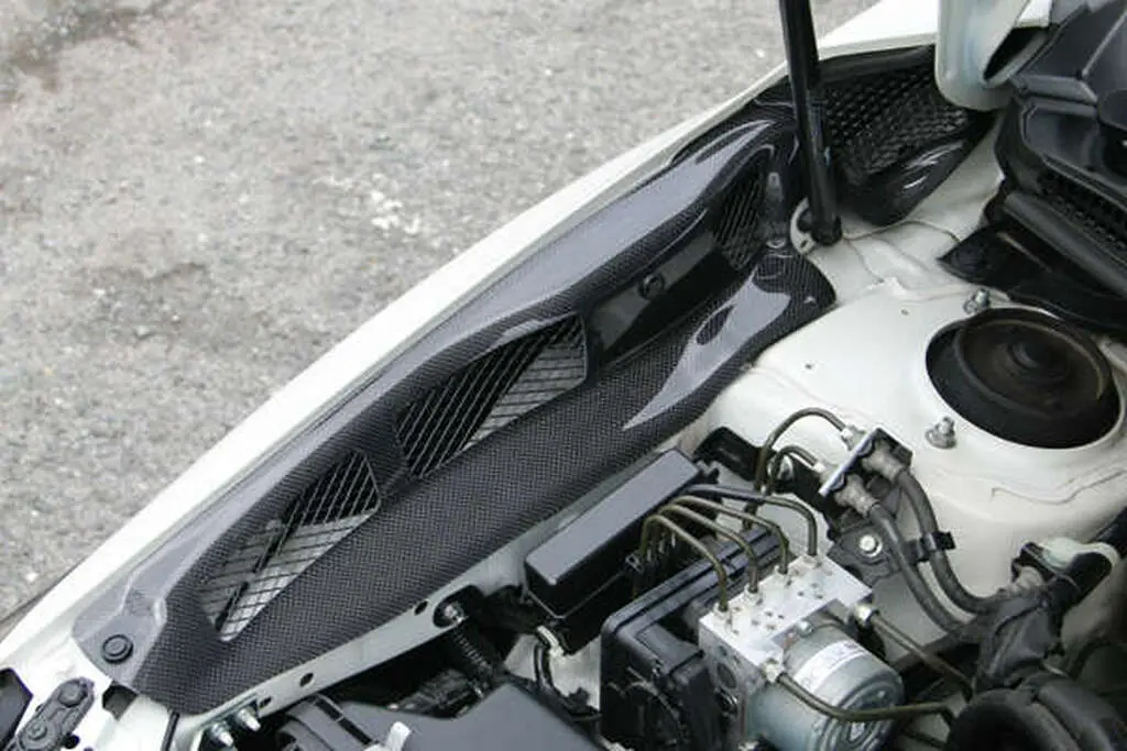 Cs9735ffaodc - Charge Speed 2015-2021 Subaru Va Wrx Sti Ej20 & Ej25 Inner Front Fender Air Outlet Duct In Carbon Weave Finish 1