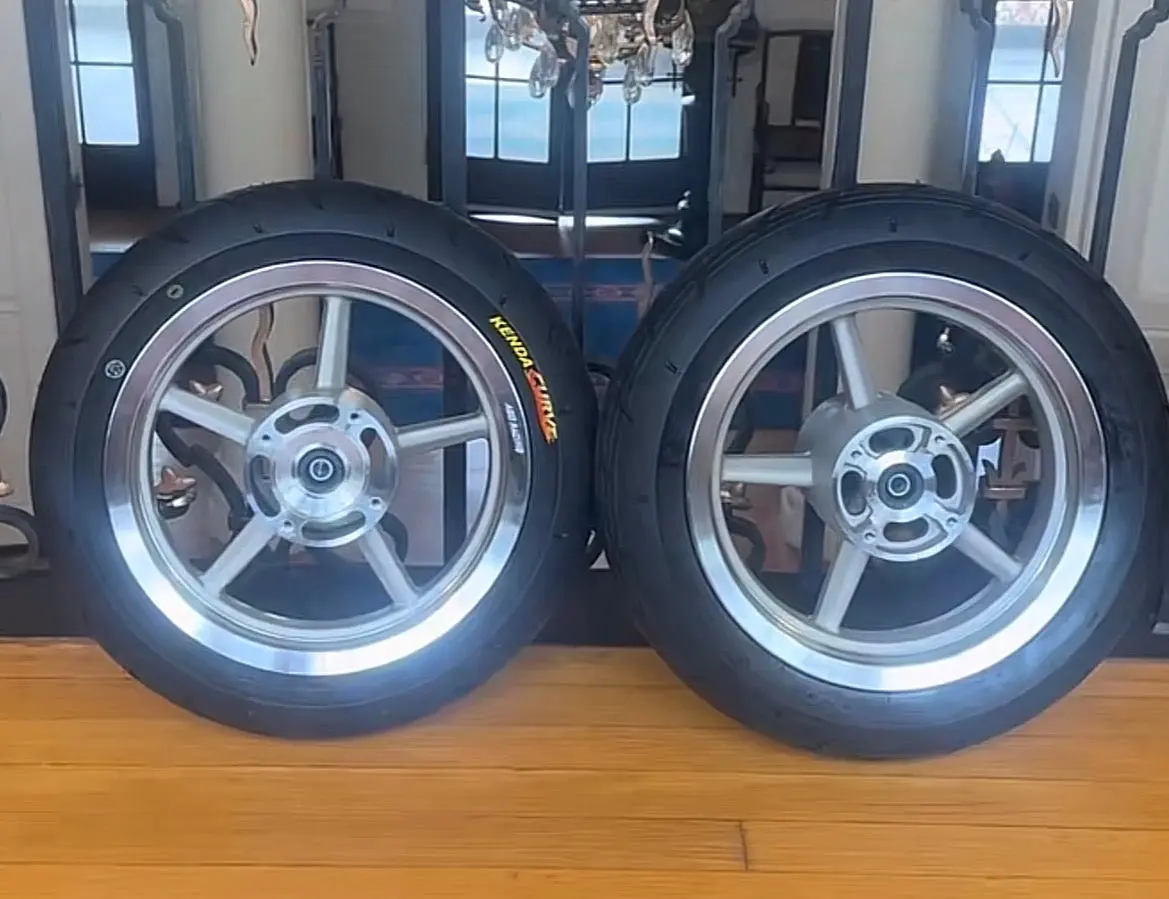 Chrome 12” Supermotos 1