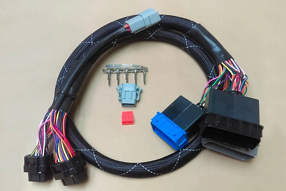 Haltech Elite 1500 Polaris Slingshot (2015-2016) Plug'n'play Adaptor Harness 1