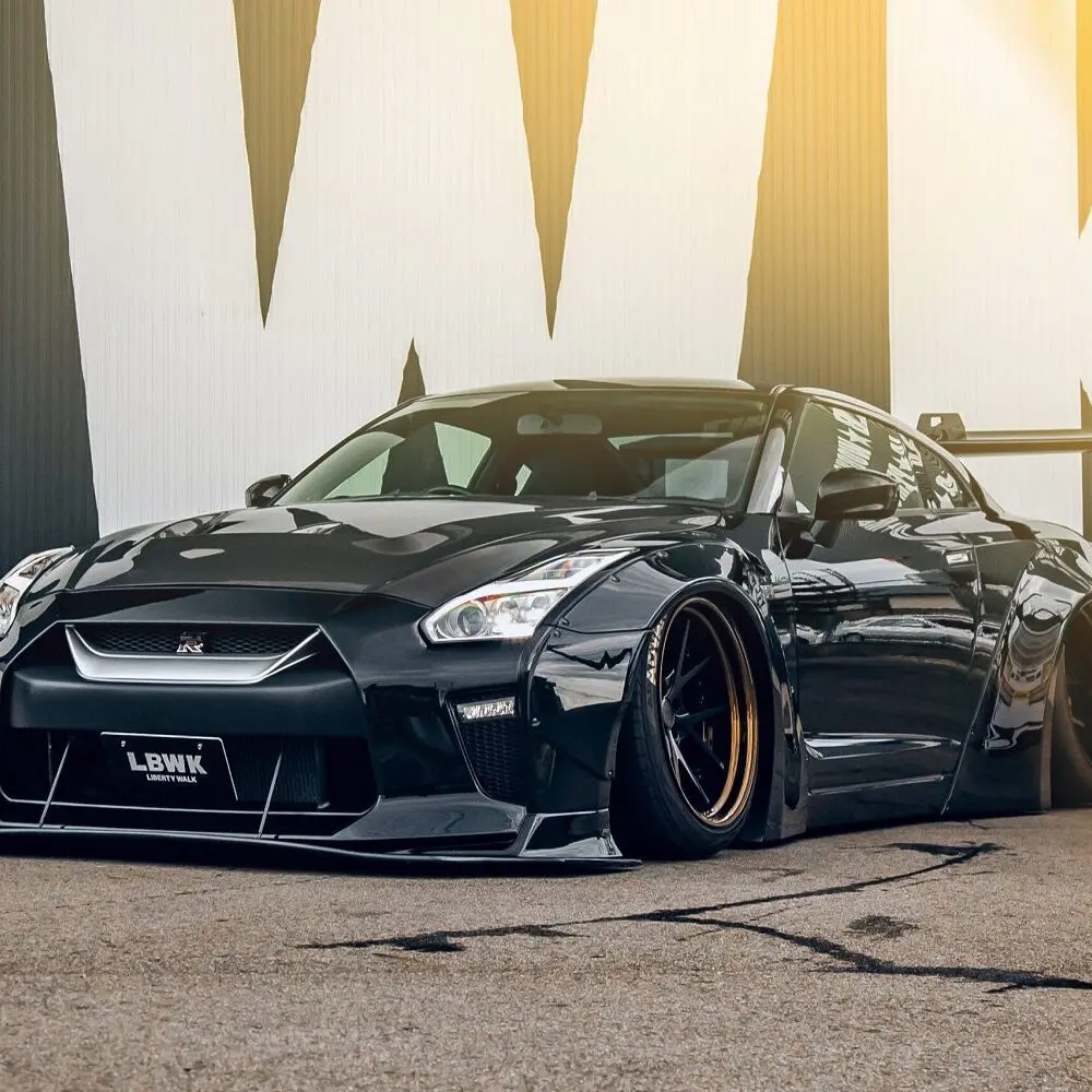 Liberty Walk Lb-Works Type-1.5 Widebody Kit For R35 Nissan Gt-R (2009-2016) 1