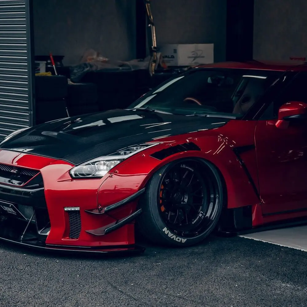 Liberty Walk Lb-Works Type-Ii Front Bumper W/ Diffuser For R35 Nissan Gt-R 1