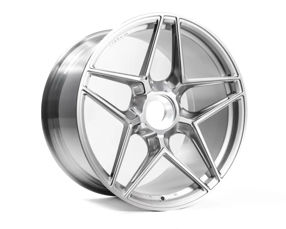 Vr Forged D04 Wheel Brushed 20X9.0  45Mm Centerlock 1