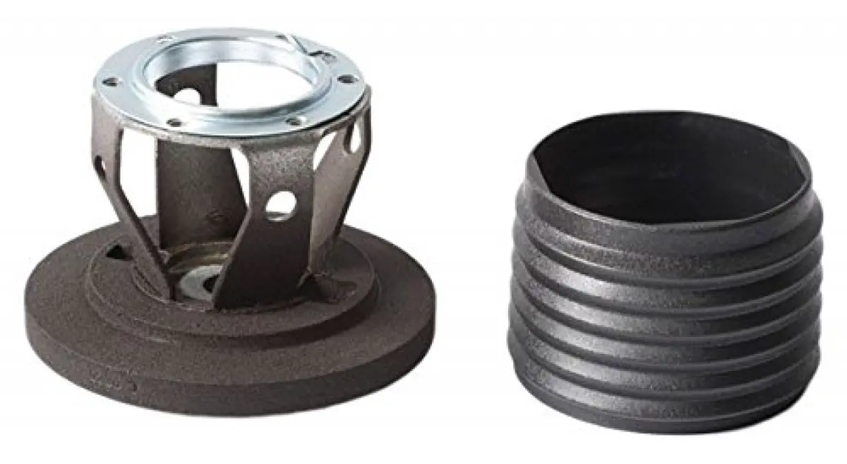 Momo 82 - 85 Celica, Supra,  4Runner, Camry, Corolla, Pickup Toyota Hub 1