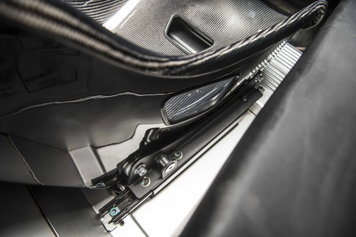Tillett Ebr Lotus Elise/Exige B6 Screamer, B7 Adjustable Brackets 1