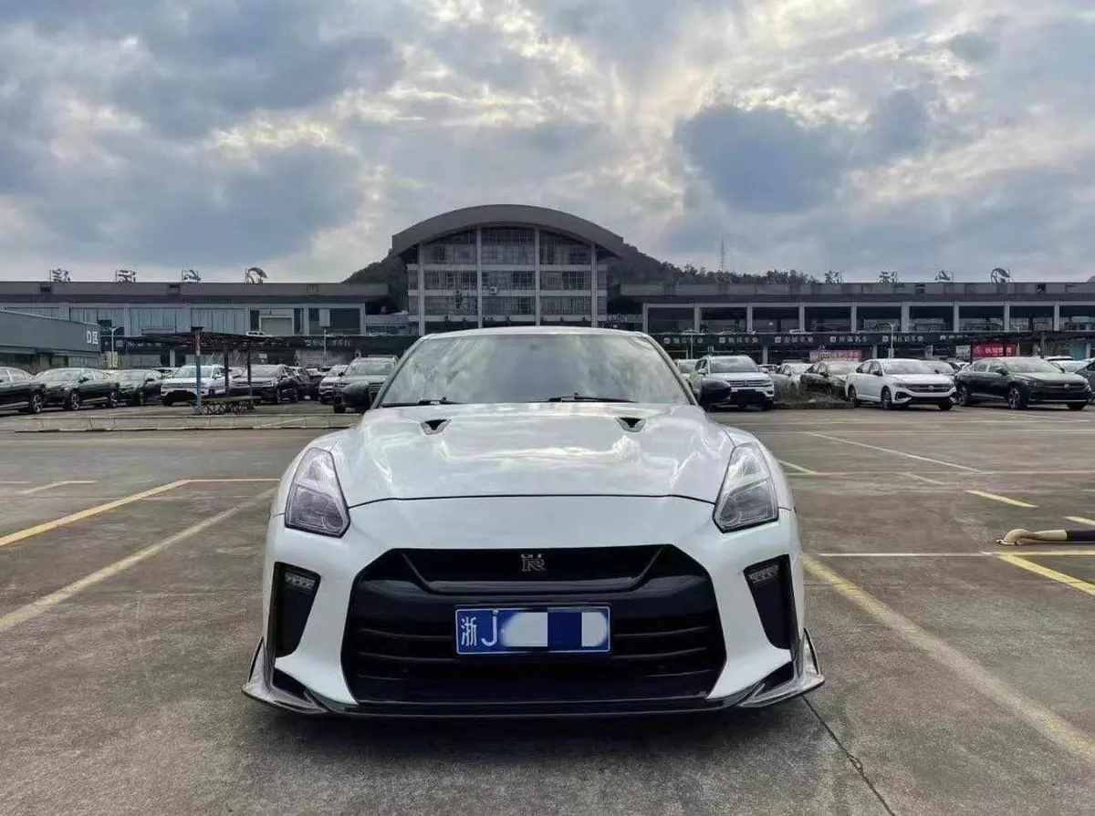 Top Secret V3 Style Front Bumper 1