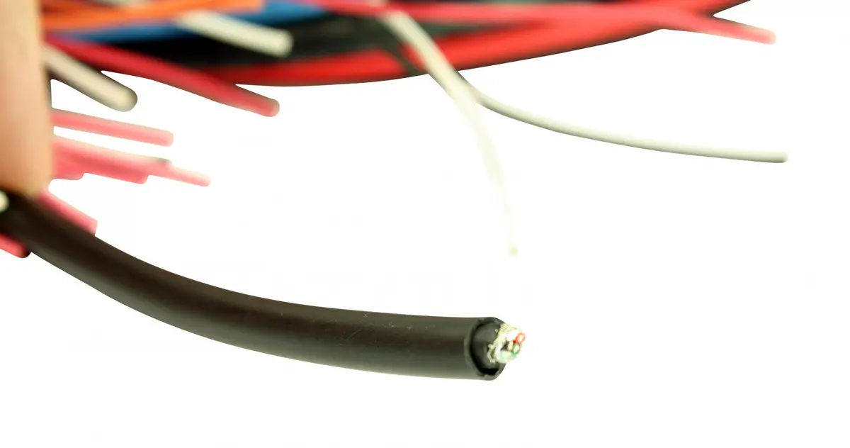 Aem Ems 4 - 96" Flying Lead Harness With Fuse And Relay Panel 1