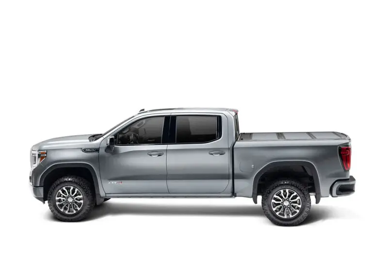Undercover Fusion Retractable Truck Bed Cover For 2014–2018 Chevy/Gmc Silverado & Sierra (68.4-Inch, Summit White) 1