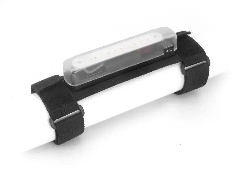 Rugged Ridge Led Interior Courtesy Light – Roll Bar Mounted 1
