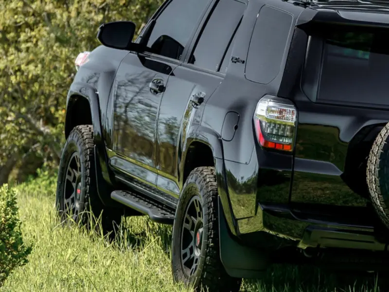 Cali Raised 10-24 Toyota 4Runner Step Ed Bolt On Rock Sliders - No Kick Out/No Filler Plate/Pwdrcoat 1